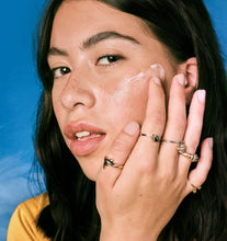 Load image into Gallery viewer, Resting Beach Face SPF30 Sunscreen Serum Mini Size 0.5 oz