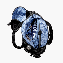 Load image into Gallery viewer, Oliver Thomas - Wanderlust Tote