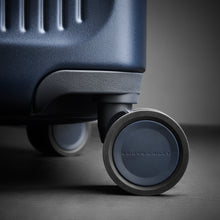 Load image into Gallery viewer, Briggs & Riley - 2.0 Sympatico - Essential Carry On Spinner Navy