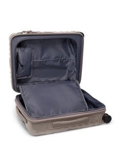 Tumi - 19 Degree -  Continental Expandable 4 Wheeled Carry-On