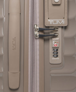 Tumi - 19 Degree -  Continental Expandable 4 Wheeled Carry-On