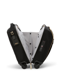 Tumi - Voyageur - Léger Compact Carry-On