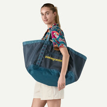 Load image into Gallery viewer, Patagonia - Black Hole Gear Tote
