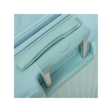 Load image into Gallery viewer, Positano - Medium Hardside Spinner Light Blue
