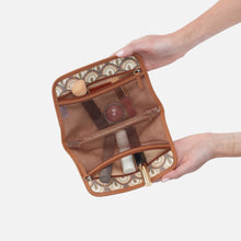 Load image into Gallery viewer, Hobo - Beauty Cosmetic Case Caramel Whip
