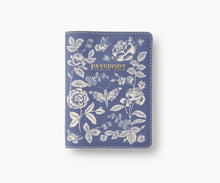 Load image into Gallery viewer, English Rose Passport &amp; Luggage Tag Set
