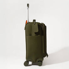 Load image into Gallery viewer, CARRY ON SAFARI
