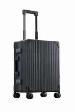 Load image into Gallery viewer, Aleon - Traditional Domestic Carry On Spinner Black
