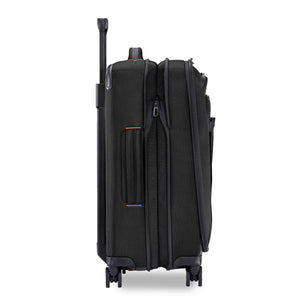 Briggs & Riley - Z - 22 " Domestic Carry On Spinner