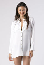 Load image into Gallery viewer, Mott 50 - Josie Oversized Button Down Top
